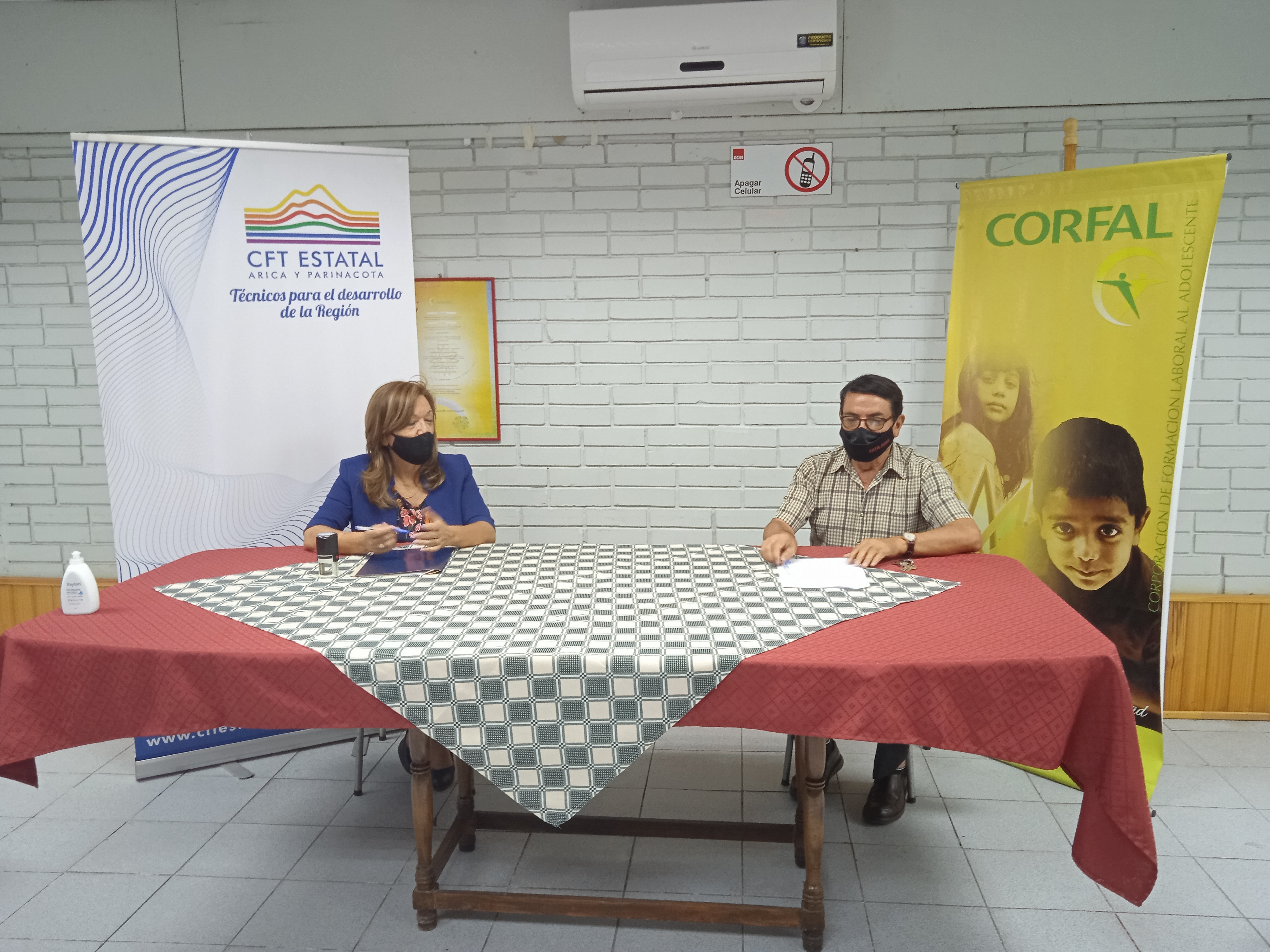 CORFAL firma convenio con CFT Estatal Arica y Parinacota