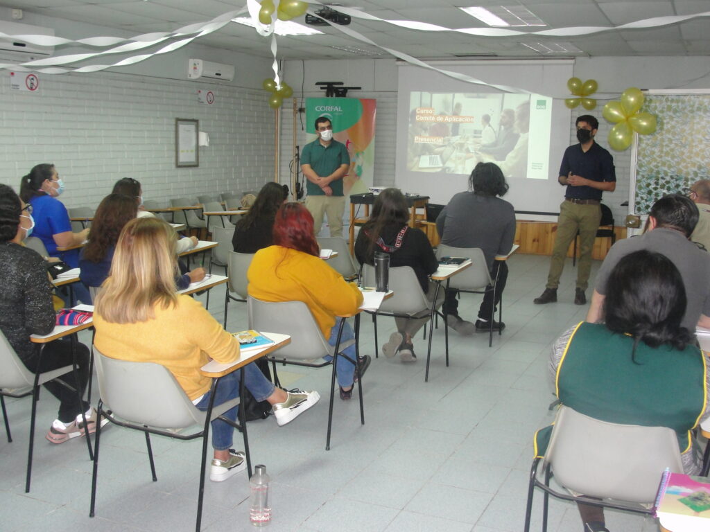 Trabajadoras y trabajadores CORFAL recibieron capacitación sobre Comité de Aplicación para Riesgos Psicosociales