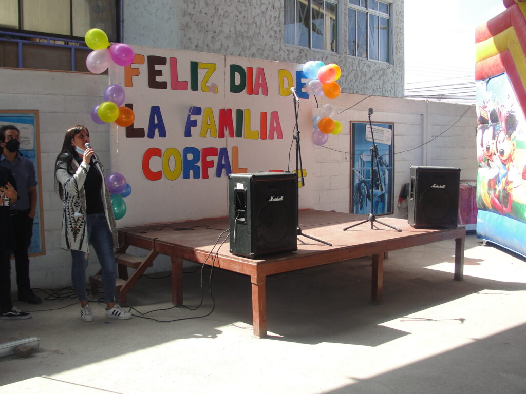 CORFAL conmemoró Día de la Familia con masiva gratisferia