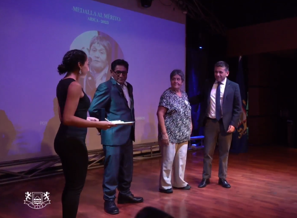 Fundadora CORFAL recibe Medalla al Mérito de Ilustre Municipalidad de Arica
