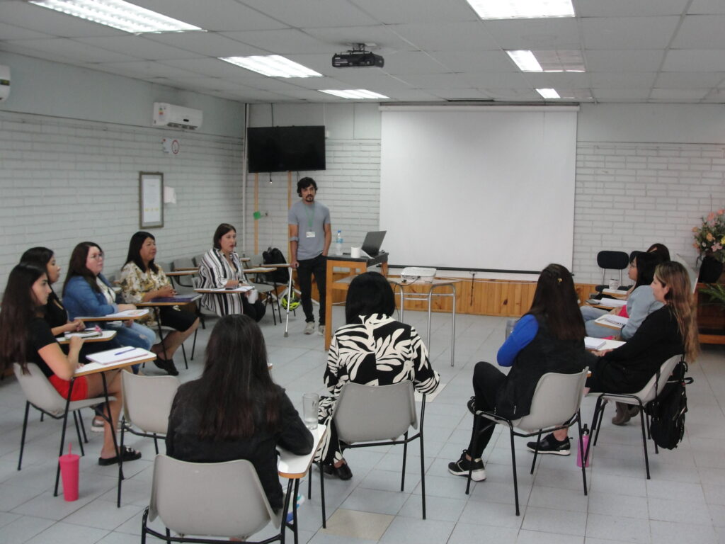 Profesionales CORFAL se capacitaron en Derechos Sexuales y Reproductivos