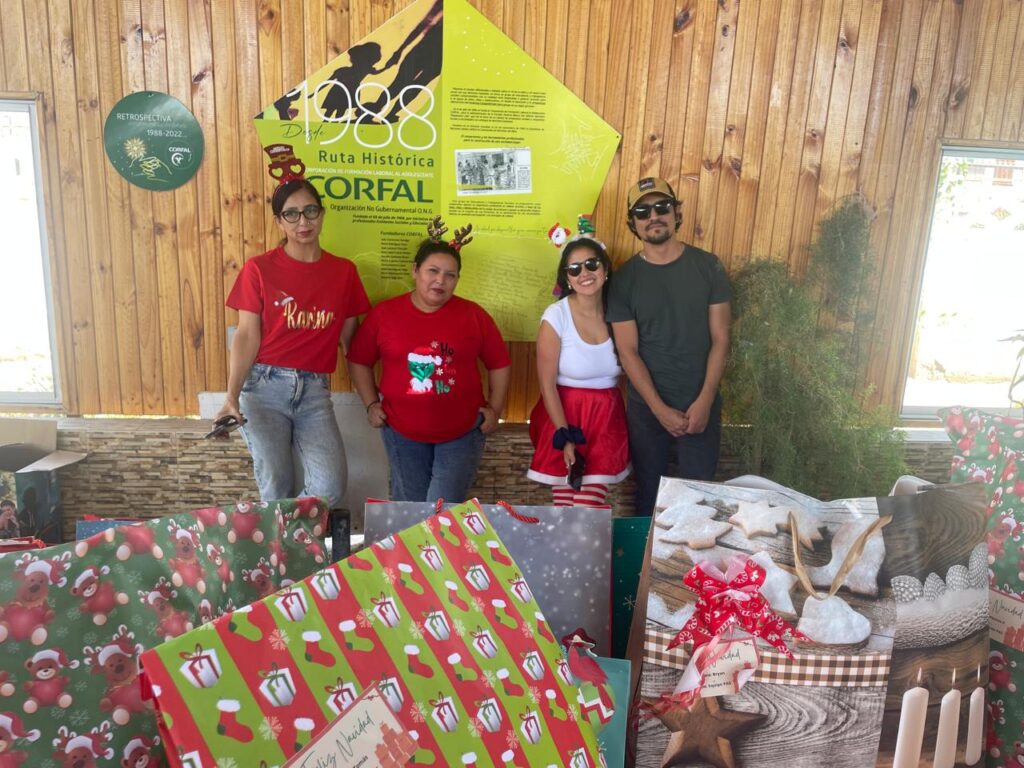 Programas CORFAL realizan celebraciones navideñas con espíritu de solidaridad